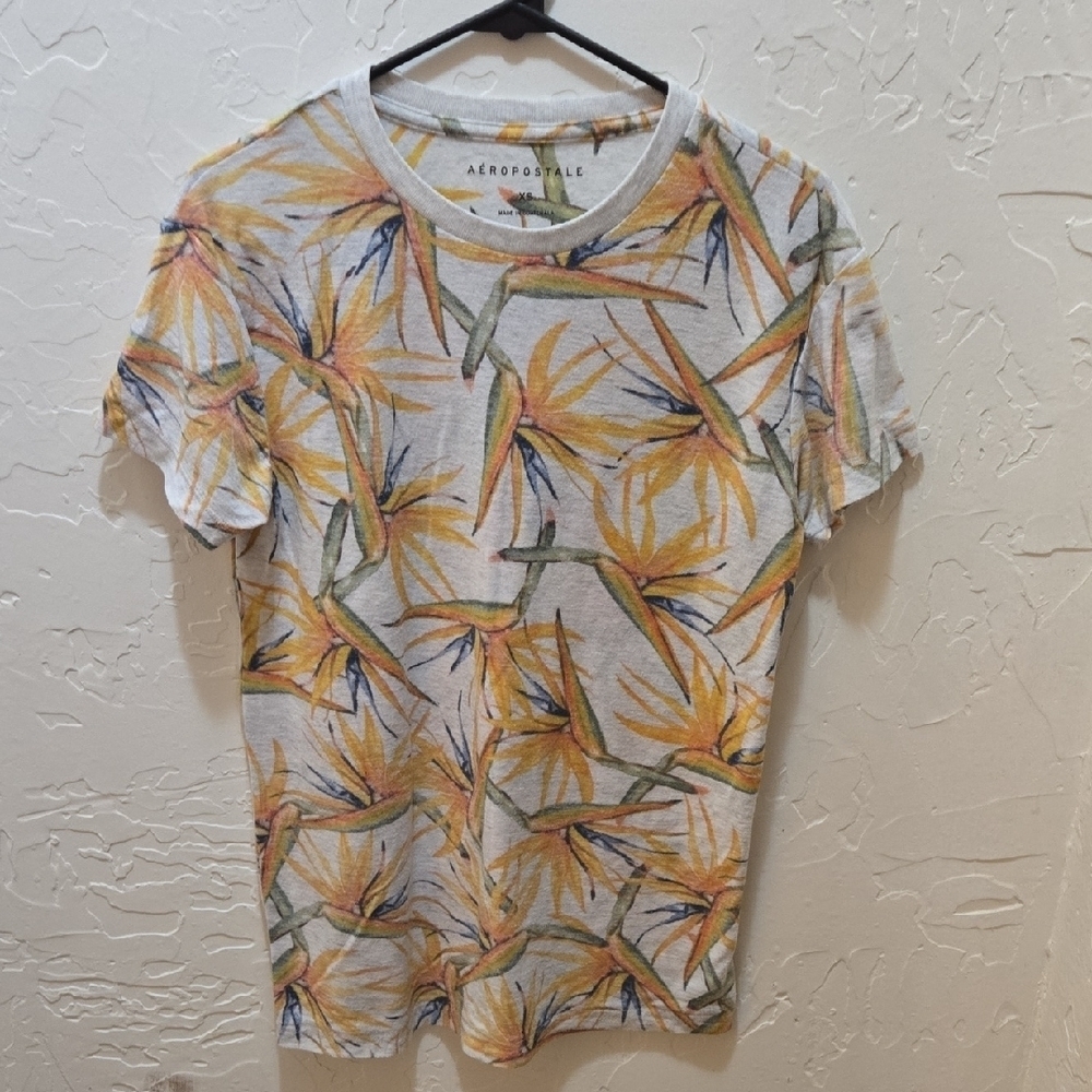 3/$10 Aeropostale Floral Burst Tee
